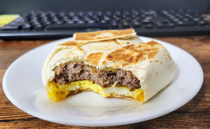 File:Dave's Crunchwrap.jpg